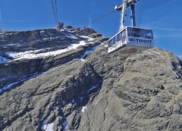 002 - bergstation glacier-3000 und Peak Walk